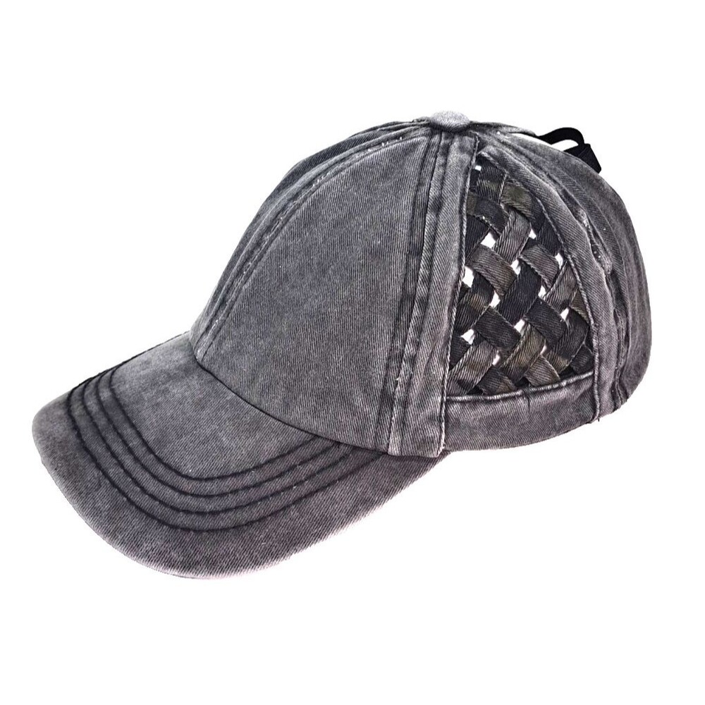 CC Women's Criss Cross Gray Hat Pony Tail Cap Weave Pattern Adjustable Strap EUC